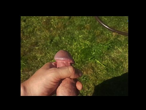 ❤️ Hete hottie laat zich in haar roze kutje neuken en spuitend klaarkomen in een zomerse tuin ❤ Beautiful porno at nl.pornmega.ru ☑